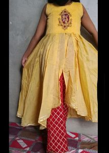 &#34;Party Wear Yellow Kurti &amp; Bottom Set&#34;💛❤️.