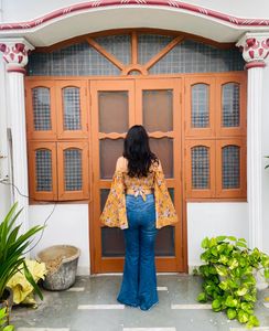 Bell Sleeves Crop Top