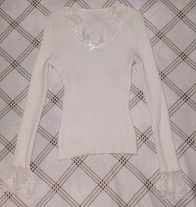 Coquette Lace-Bow Top