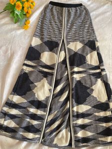 Mid Slit Long Skirt🤎