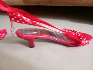 New Year Offer For Sandals