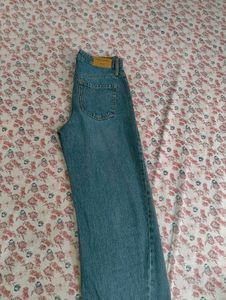 zara wide Leg Jeans - Size 28