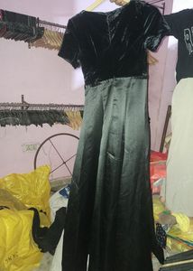 Elegant Black Maxi Dress