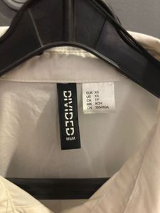 H&amp;M Fitted White Shirt Xs