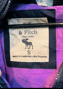 🇺🇸 Abercrombie &amp; Fitch Imported Jacket