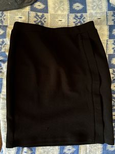 black bodycon skirt fron shein