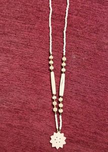 Made Of Bone Flower Necklace