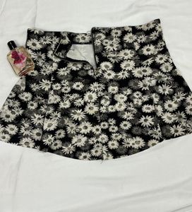 Black Floral Winter Mini Skirt