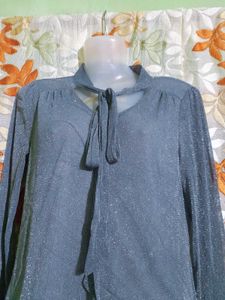 Elegant Tie-Neck Blouse