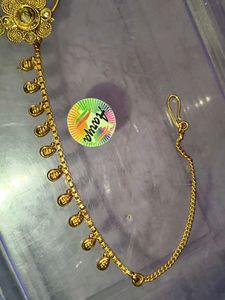 Elegant Gold Nath Nose Ring