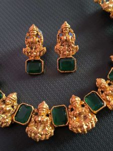 Lakshmi Green Stone Necklace Set