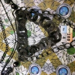 Metallic Necklace With Earrings
