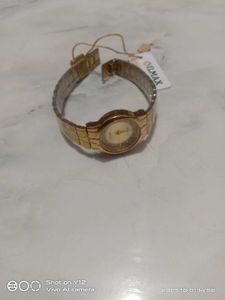 Vintage ILMAX Gold Watch