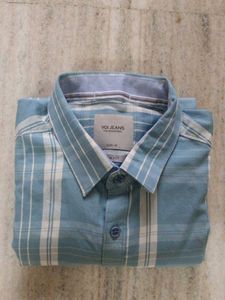 VOI Jeans Blue Checked Casual Shirt – Size M