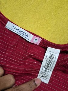 NEW RED TOP