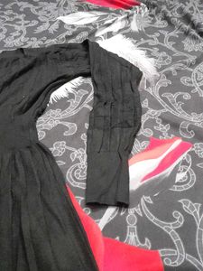 Elegant Black Midi Dress