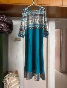 Ikat print Ethnic kurta / Gown