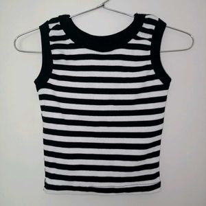 Striped Sleeveless Crop Top