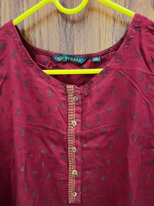 Avaasa Maroon Printed Kurta