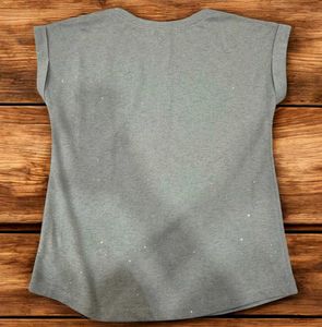 Embellished Grey T-Shirt with Floral Embroidery
