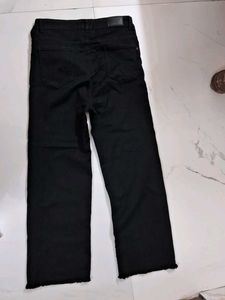 Black Wide Leg Cropped Jeans