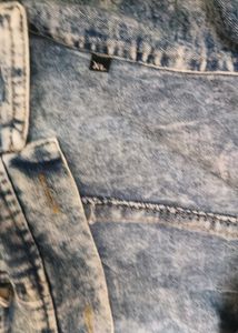 Denim Jacket Blue 🧥 - L/XL Size