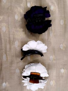 Floral Hair Clips - Elegant Accessories