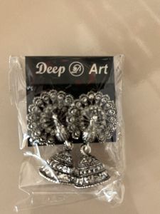 Deep Art Jhumka Earrings