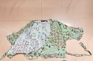 “Ginger By Lifestyle” Wraptop In MintFloral Patten
