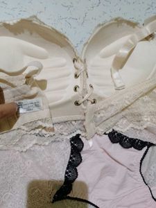 bra with panties 3sets, One Set 599.