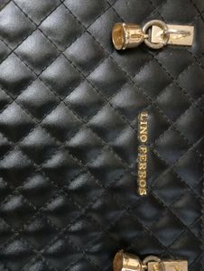 Lino perros Sling Bag