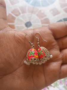 6 Jhumka Earrings