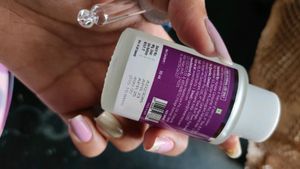 The derma co 2% salicylic acid face serum for ance