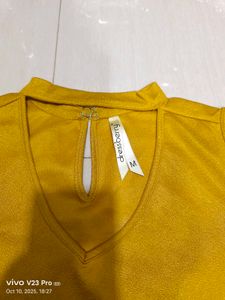 Mustard Sleeveless party .Top