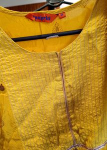 Beautiful Rangriti Kurta