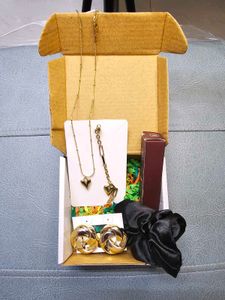Budget Gift Hamper 🎁