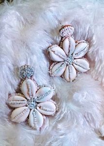 Cowrie Shell Flower Earrings