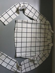 Grid Print Long Sleeve Top
