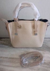 Min   Handbag