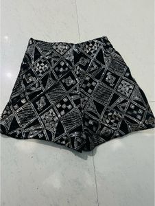 Zara Golden Velvet Embellished Skorts