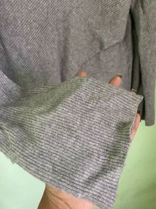 Beautiful Grey Of Shoulder Top 🩶
