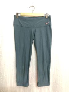 Nike Dri-Fit Capri Leggings