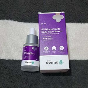 The Derma Co 5% Niacinamide Daily Face Serum