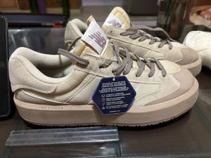 New Balance 420 Shoes