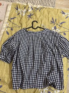 Gingham Puff Sleeve Top