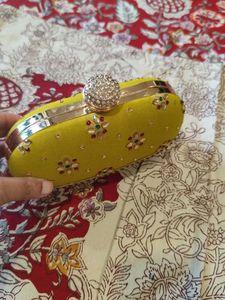 Oval Embroidery Stones Hand Clutch With Sling