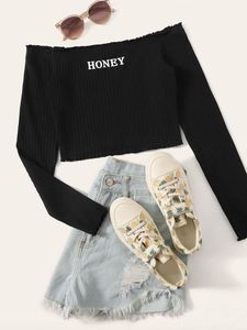 Offshoulder top