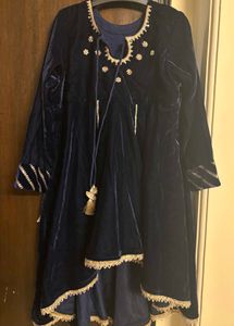 Elegant Blue Velvet Kurta