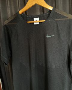 Nike Mesh Running Tee