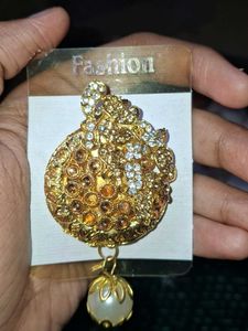 Fashion Brooch with Pearl Drop